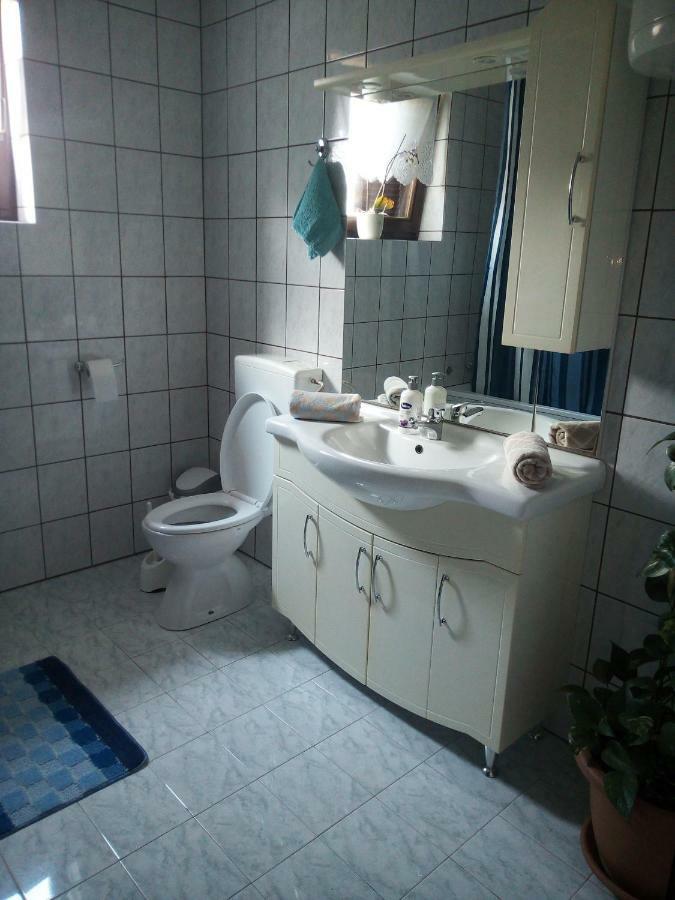 Studio Apartment Ivona & Tin Slunj Bagian luar foto